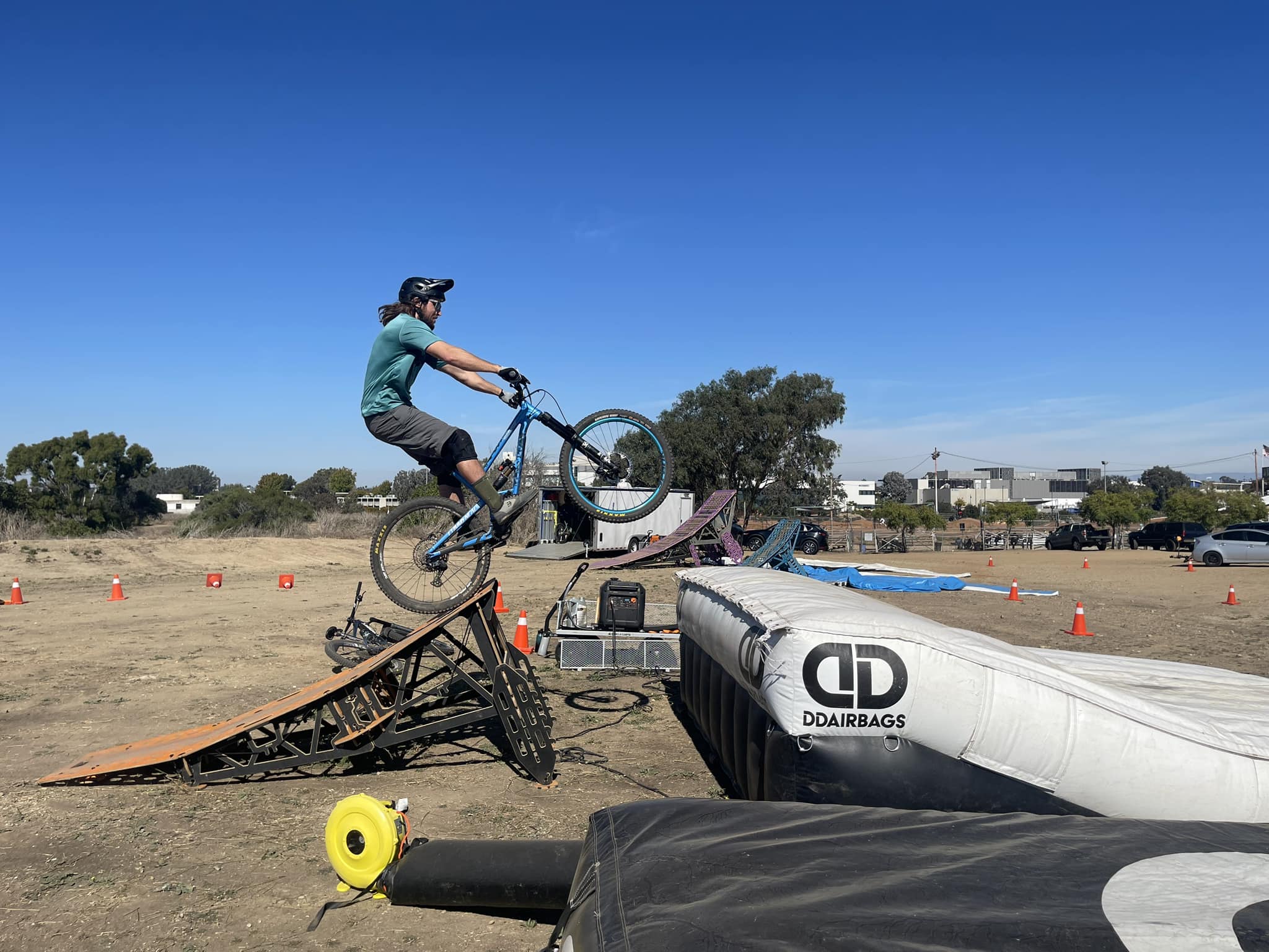 Learn to Jump Skills Clinic – Wheels Up Bike Clinics, Teams, and Summer ...